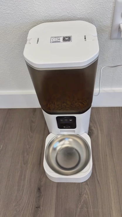 SmartFeed® DOGMA — Alimentación automática, sin preocupaciones.